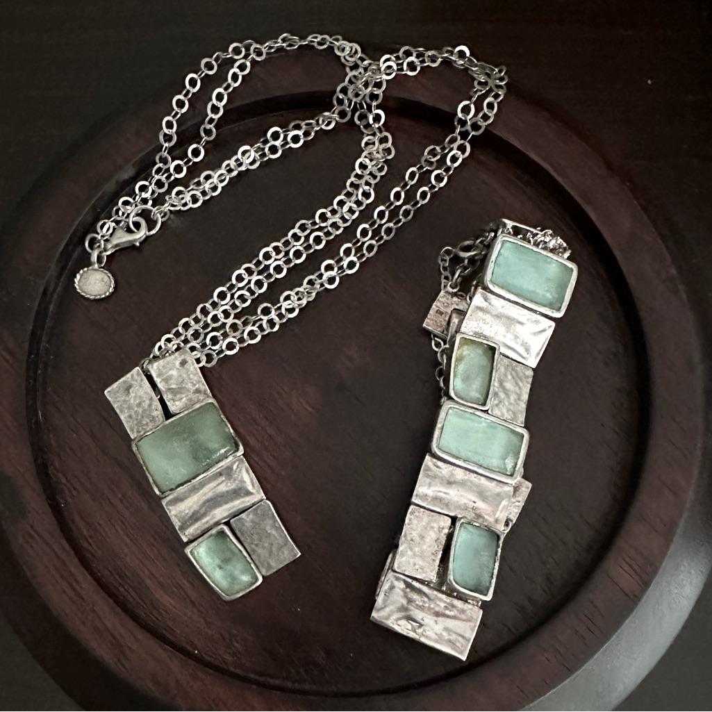 Silver Green Geometric Necklace And Bracelet Setroman Glass Sterling Silver